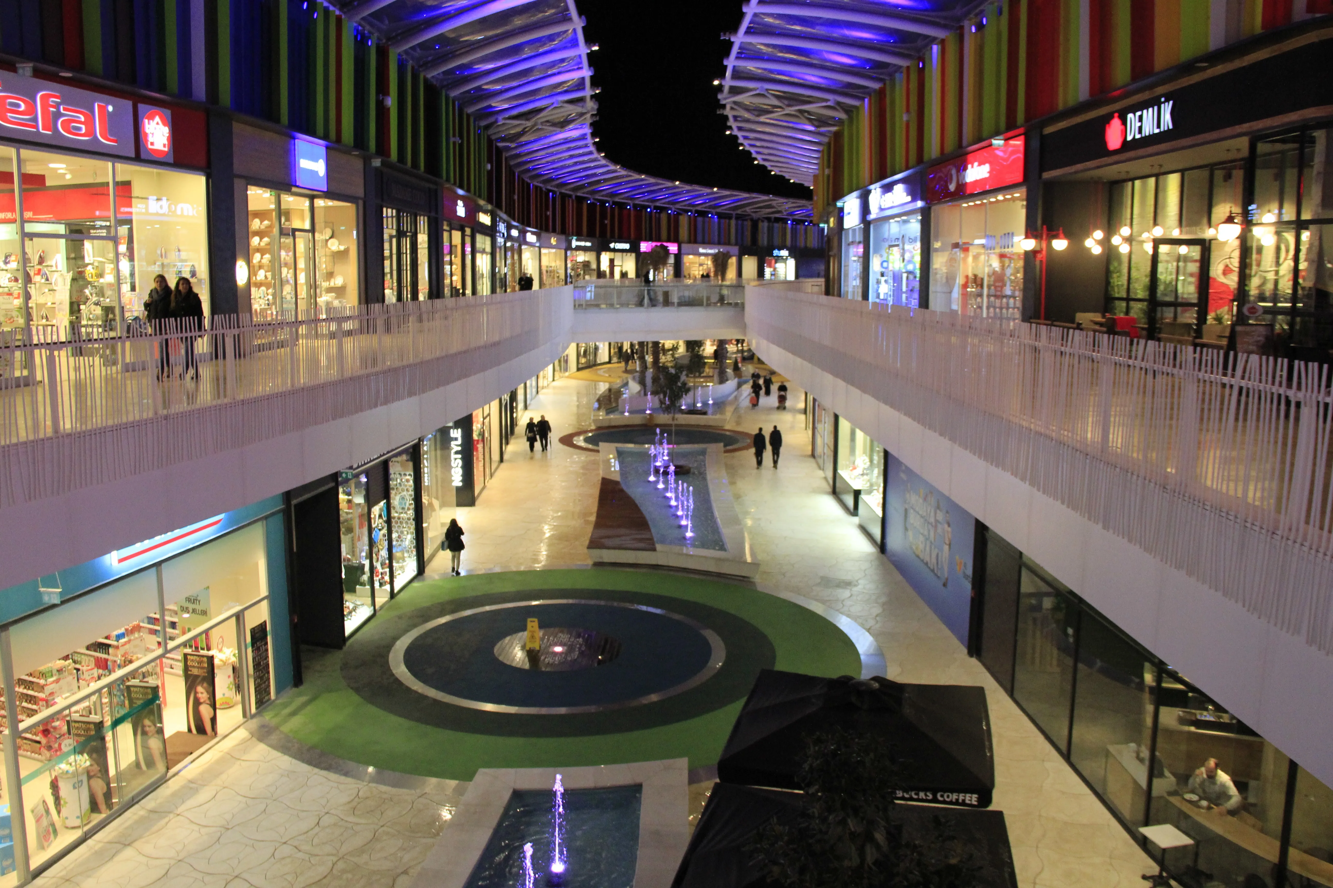 41 Burda, İzmit