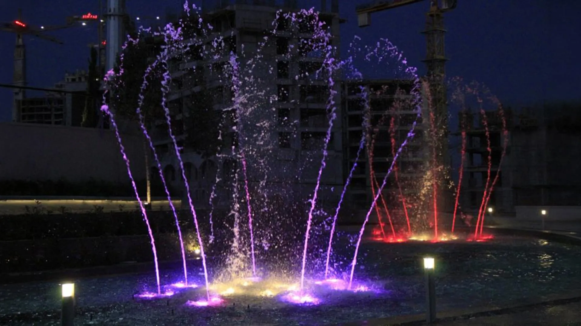 AquaSWING