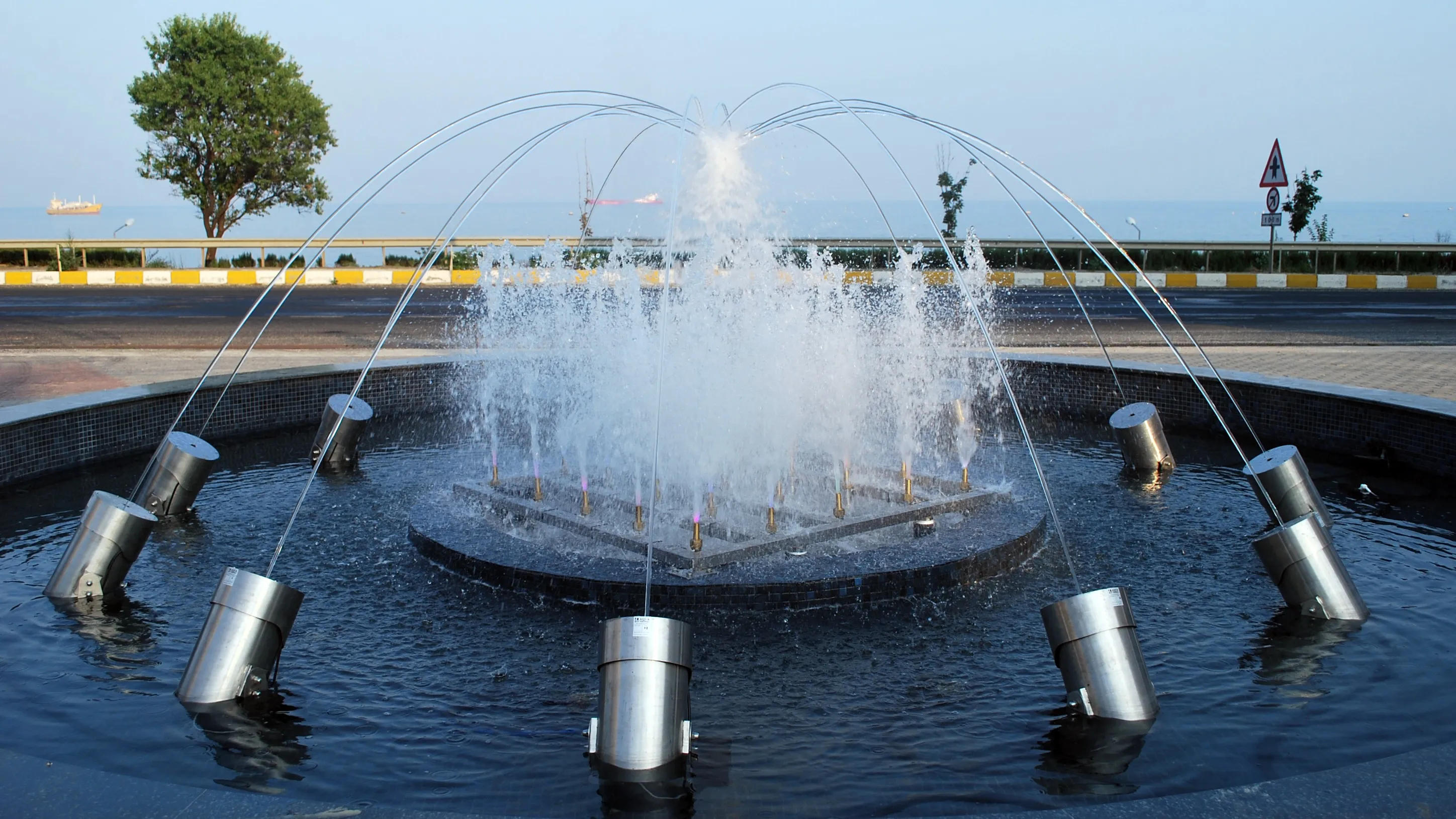 Square Fountain, Sultanköy