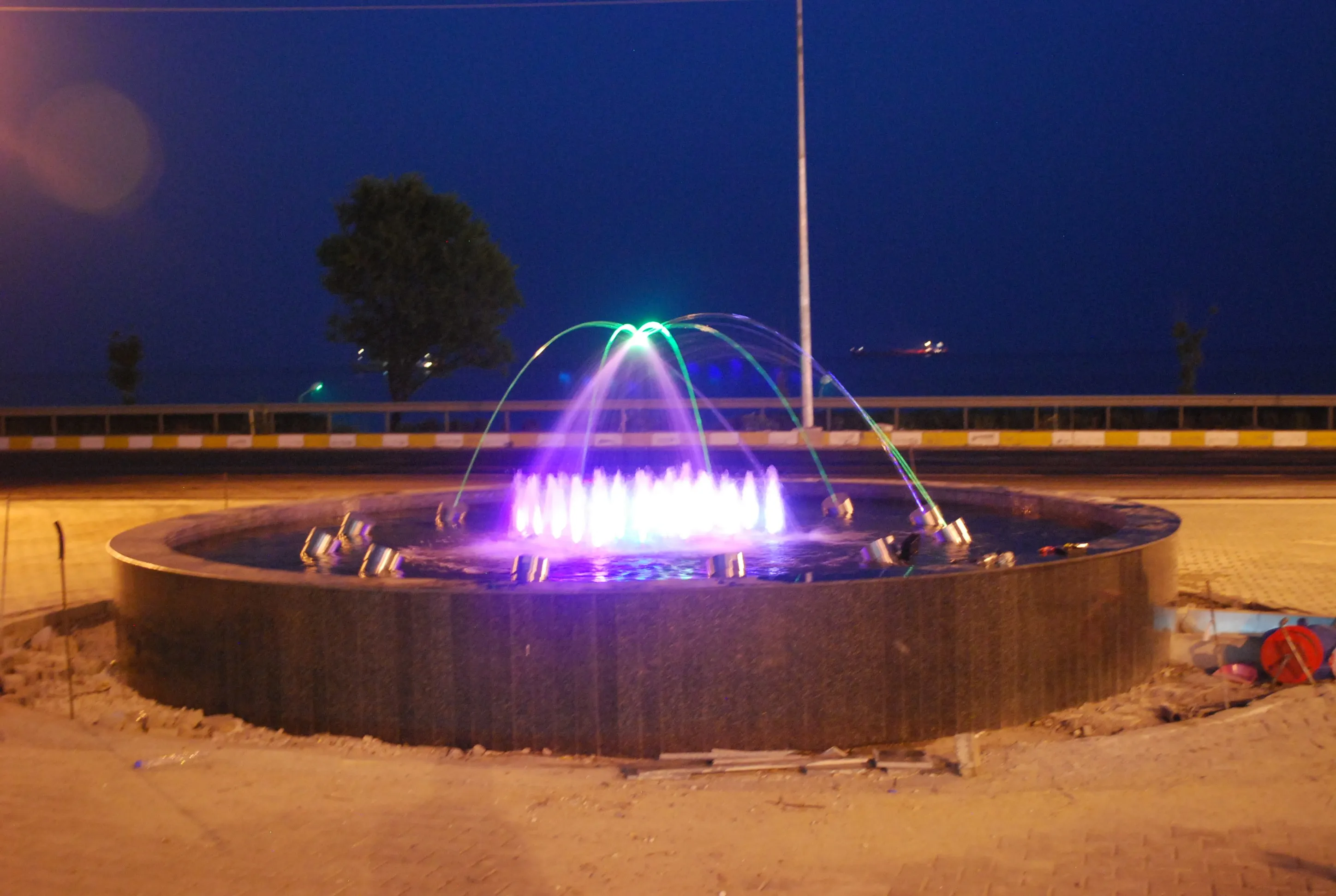 Square Fountain, Sultanköy